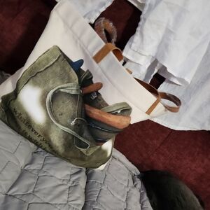 HOBO Cream and Tan Women's HOBO Tote Bag NWT